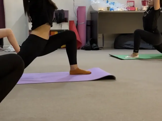 Fitnes-stretching — Balance studiyasida