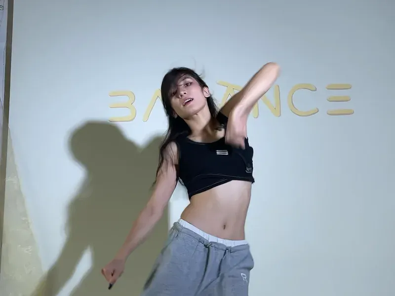 Toshkentda Female Choreo — Balance studiyasi